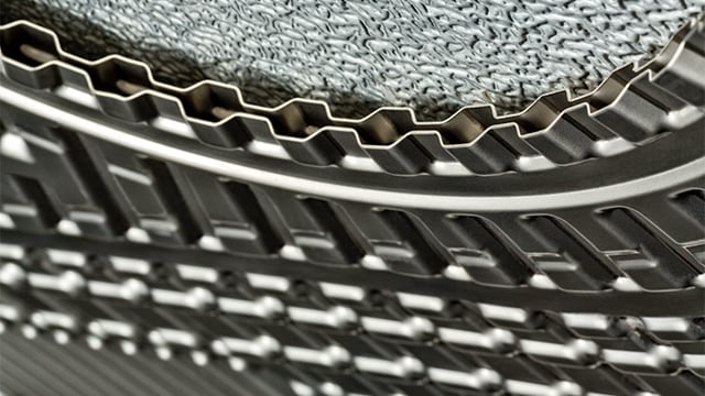 plates TK20 industrial semi welded line close up 640x360